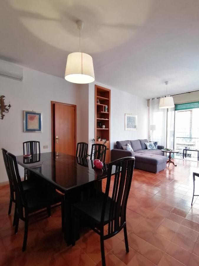 La Lantana Taormina Apartment Bagian luar foto